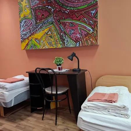 Hostel Jamaika @ Shopen *